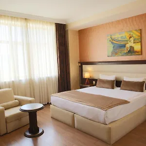 Hotel Smith