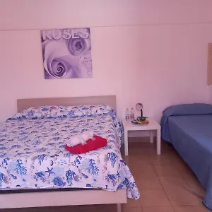 ** Bed & Breakfast Bed And Fly Aeroporto Fontanarossa Reception H24 Bagno Privato In Italy